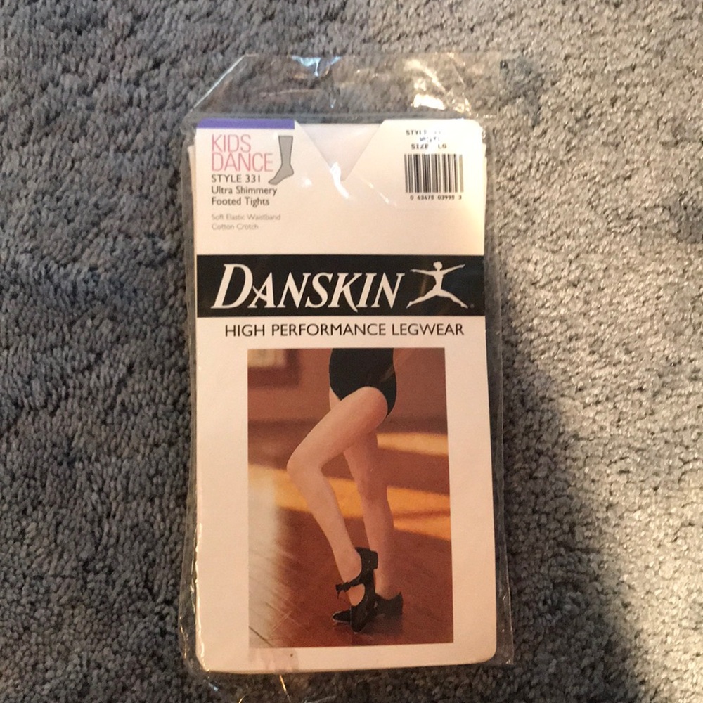 Danskin NWT White shimmering tights Sz 12-14